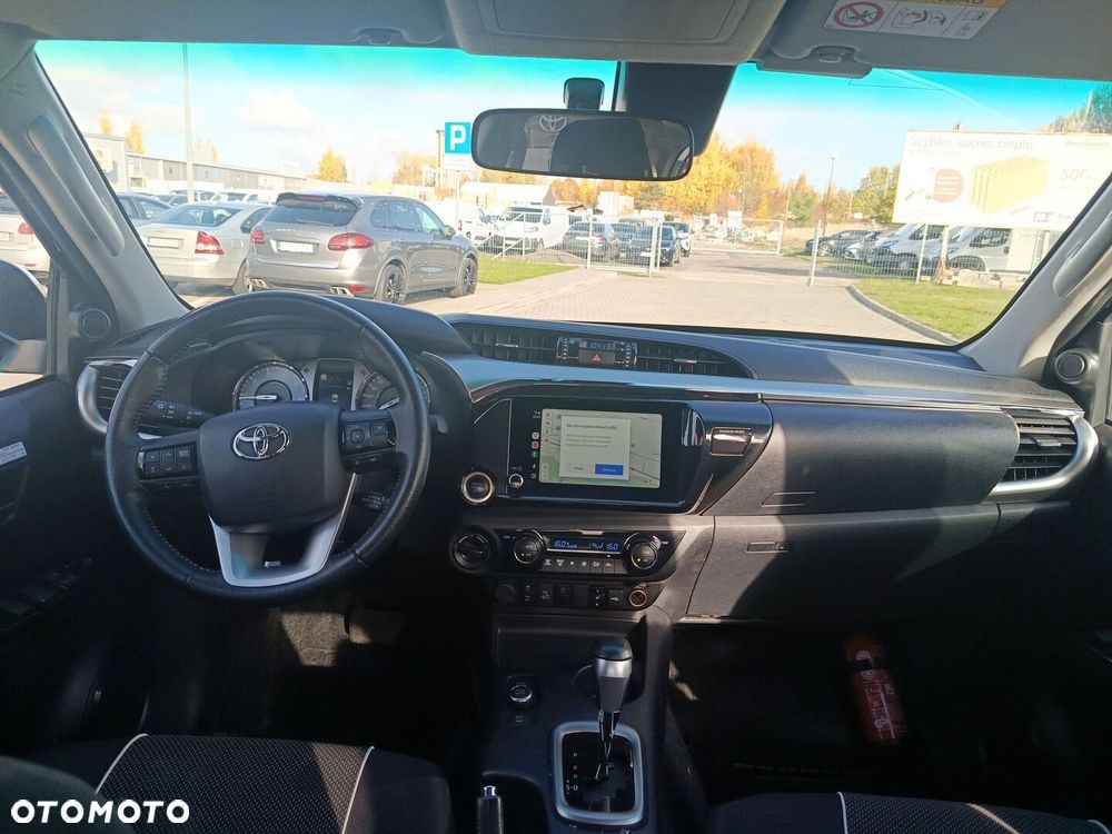 Toyota Hilux - 11