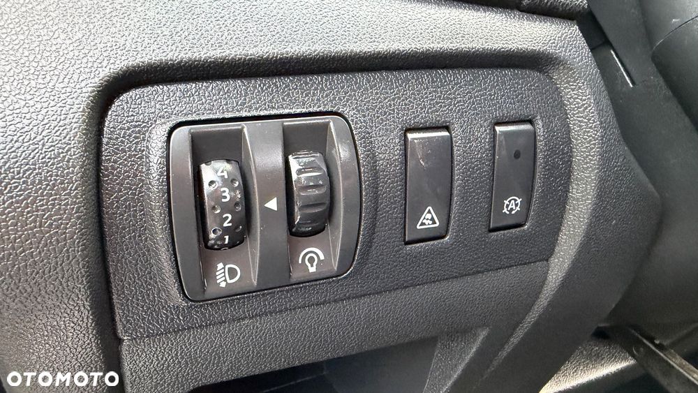 Renault Scenic ENERGY TCe 115 Bose Edition - 20
