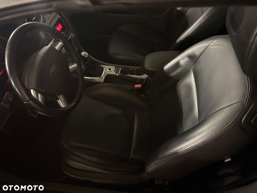 Ford Focus 2.0 Titanium - 6