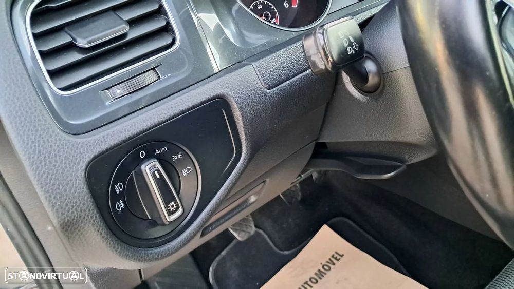 VW Golf Variant 1.6 TDi Confortline - 20