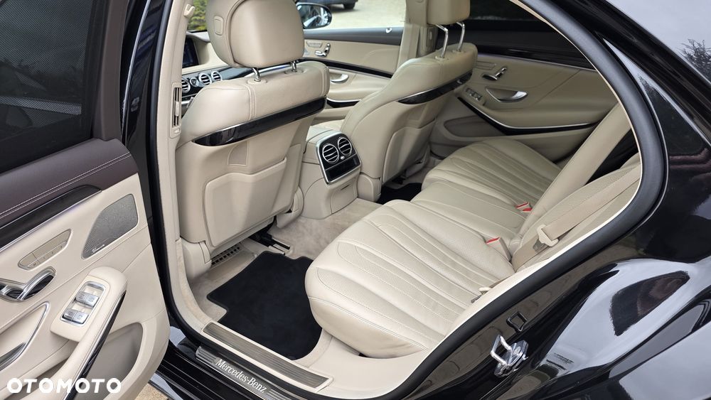 Mercedes-Benz Klasa S 400 d 4-Matic L 9G-TRONIC - 12