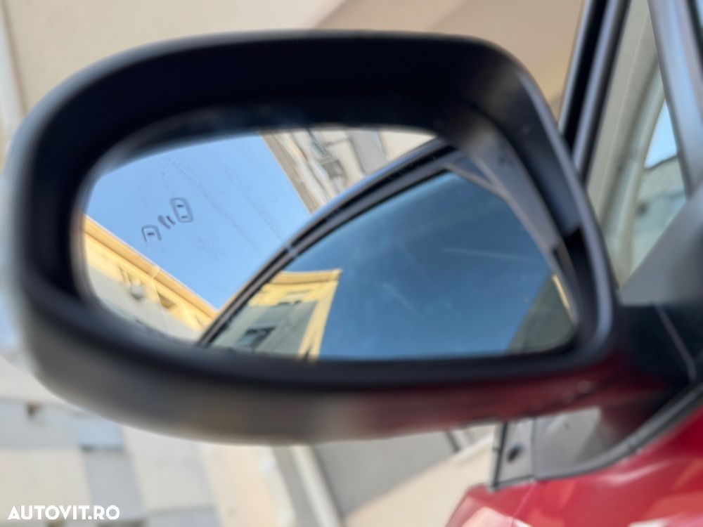 TOYOTA C-HR 2021 — imagine 7