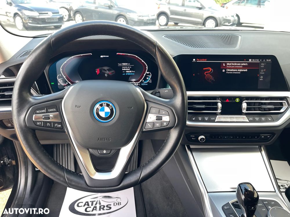 BMW Seria 3 - 37