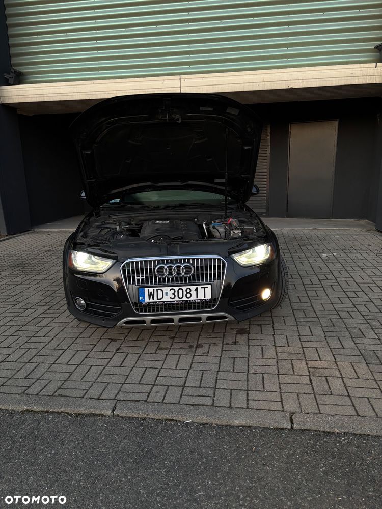 Audi A4 Allroad - 11