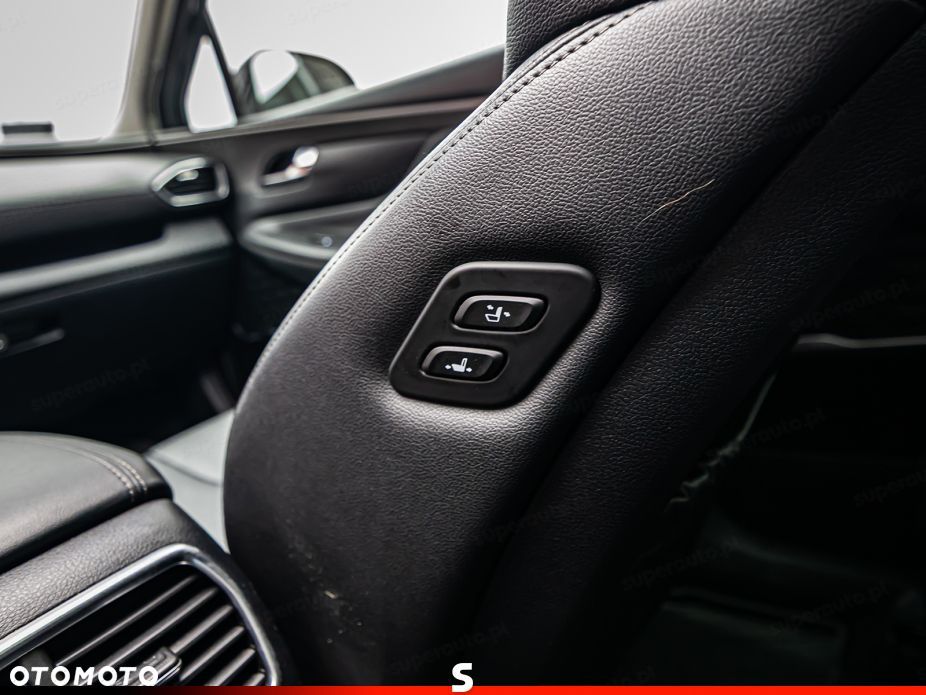 Hyundai Santa Fe - 25