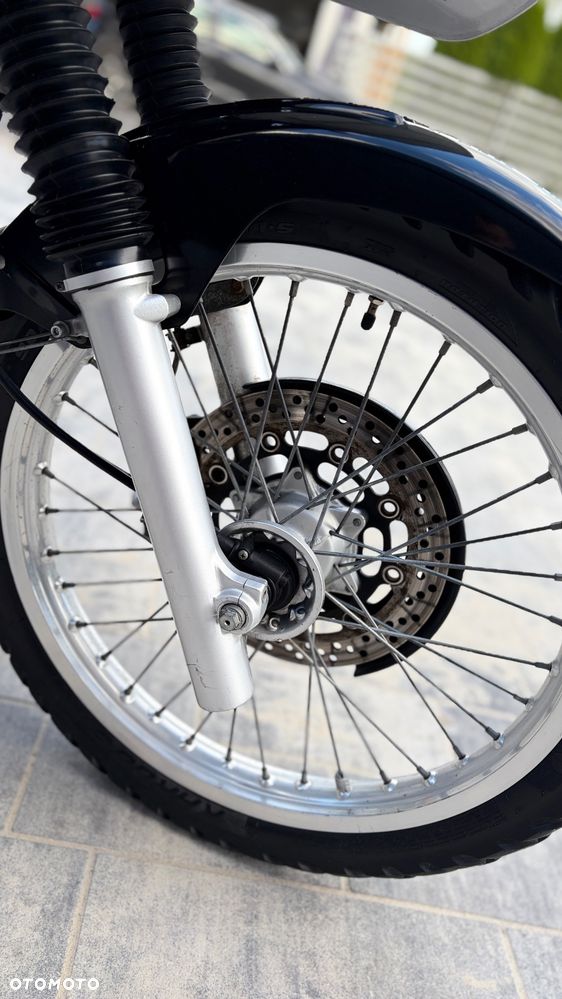 Suzuki DR - 18