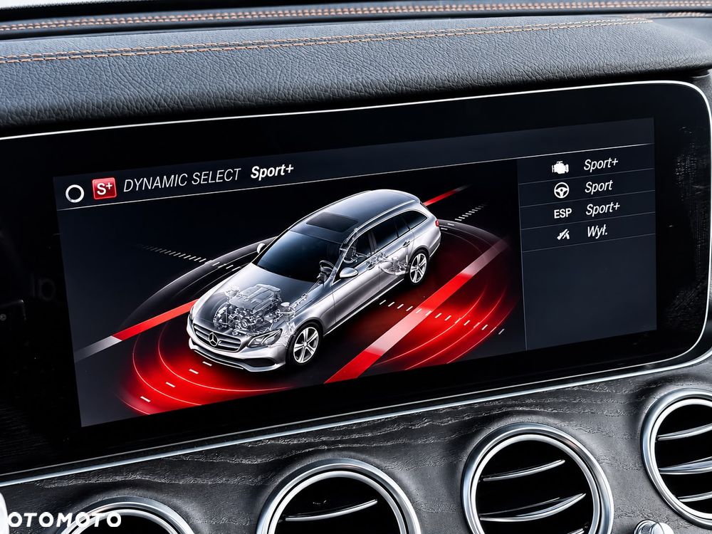 Mercedes-Benz Klasa E 300 de 9G-TRONIC AMG Line - 34