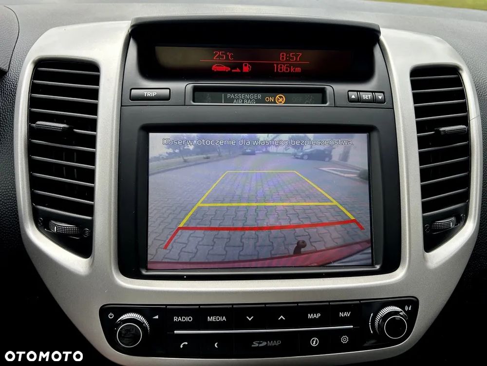 Kia Venga - 9