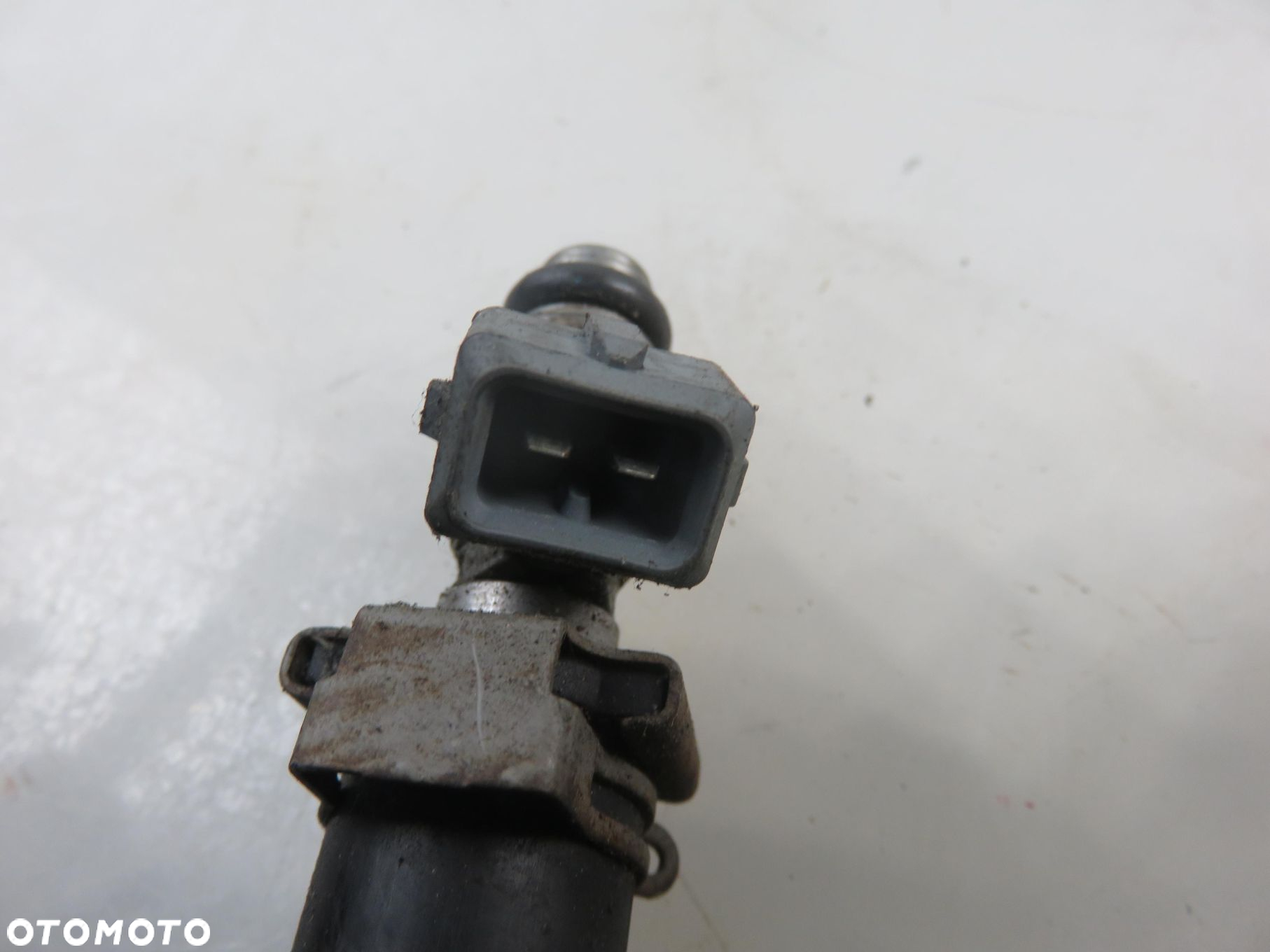 LISTWA WTRYSKOWA FORD KA 1.3  IWP119 - 10