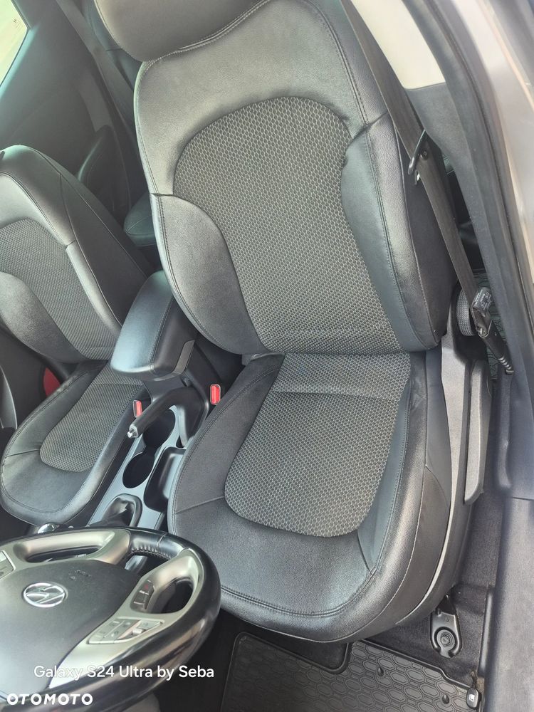 Hyundai ix35 1.7 CRDi Premium 2WD - 9