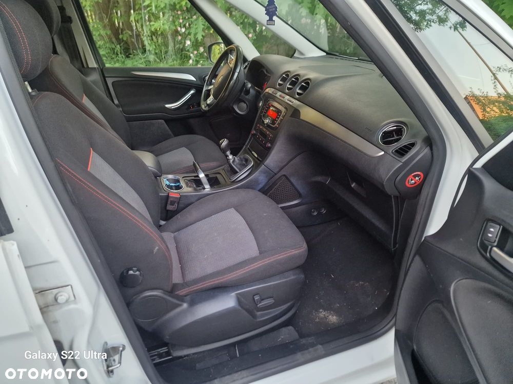 Ford Galaxy 2.0 TDCi DPF Titanium - 9