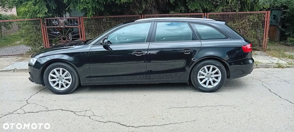 Audi A4 Avant 2.0 TDI DPF Ambition - 9