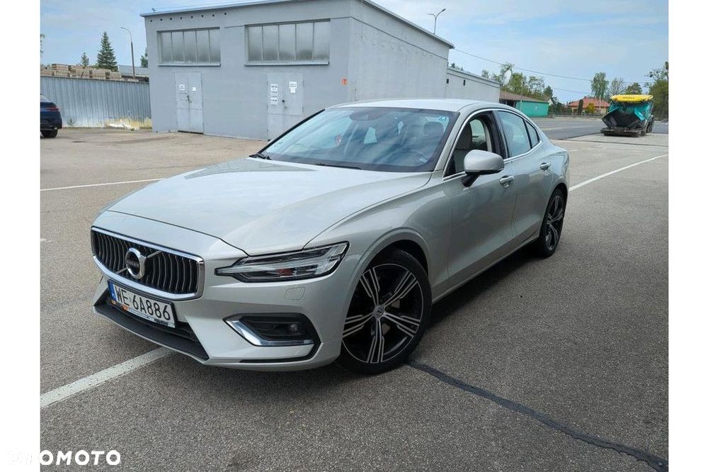 Volvo S60 - 1