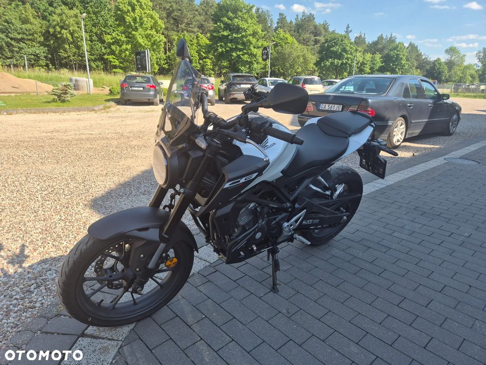 Honda CBR - 7