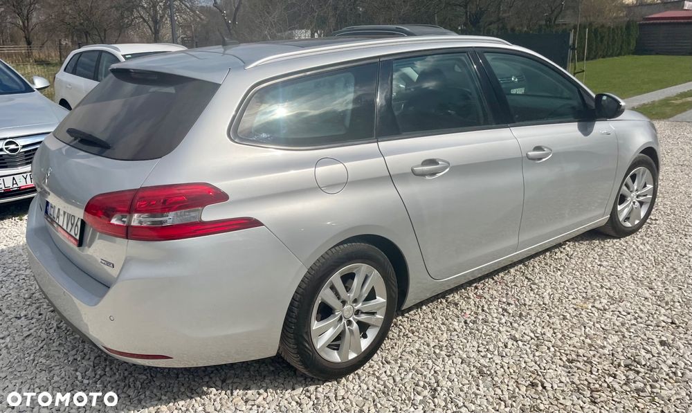 Peugeot 308 BlueHDi 120 Stop & Start Business-Line - 23