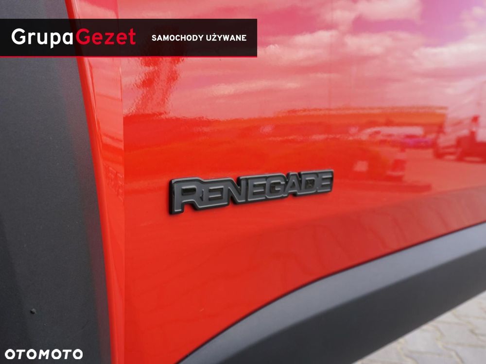Jeep Renegade - 12
