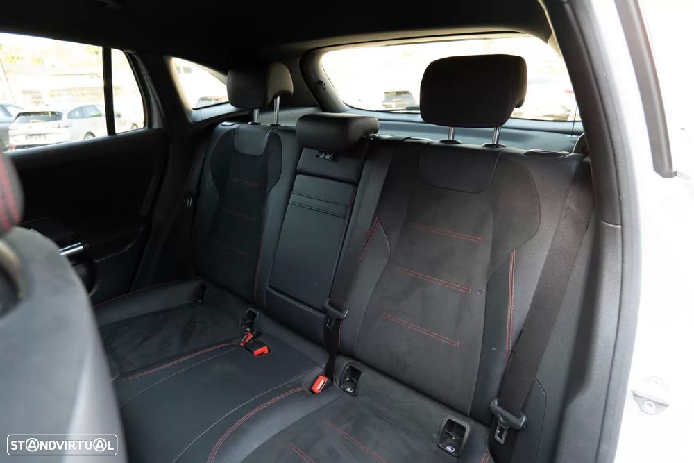 Mercedes-Benz EQA 250 AMG Line - 13