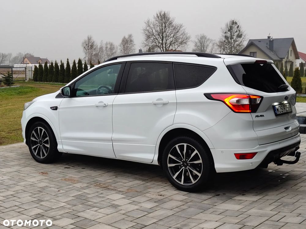 Ford Kuga 2.0 TDCi FWD ST-Line - 11