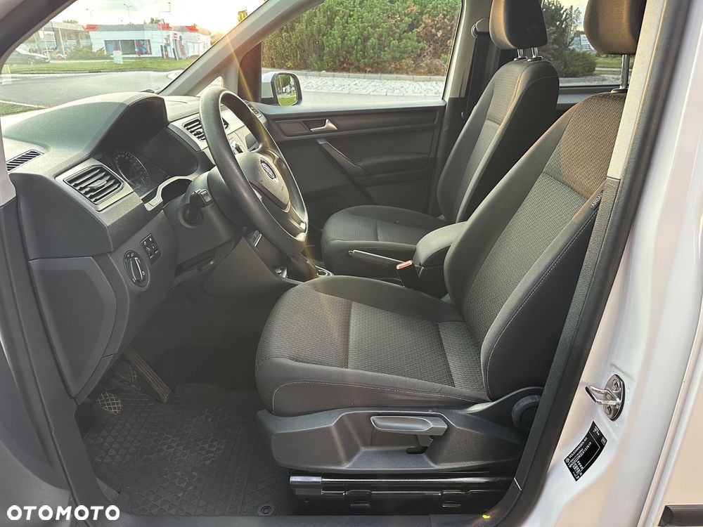 Volkswagen Caddy 2.0 TDI Highline - 12