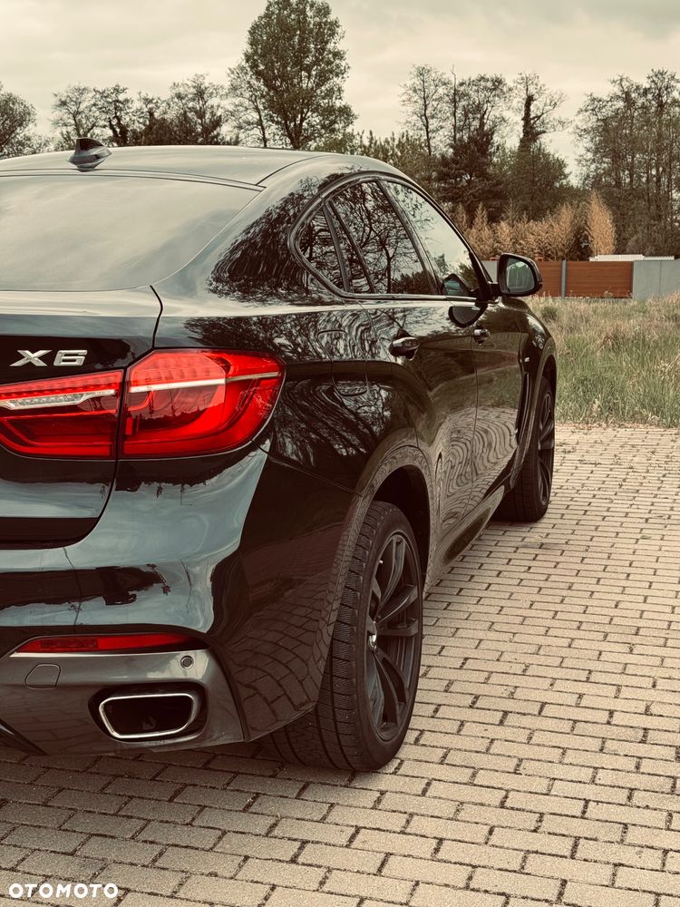 BMW X6 - 11
