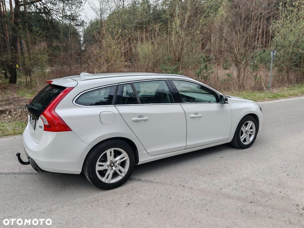 Volvo V60 T5 Drive-E Base - 6