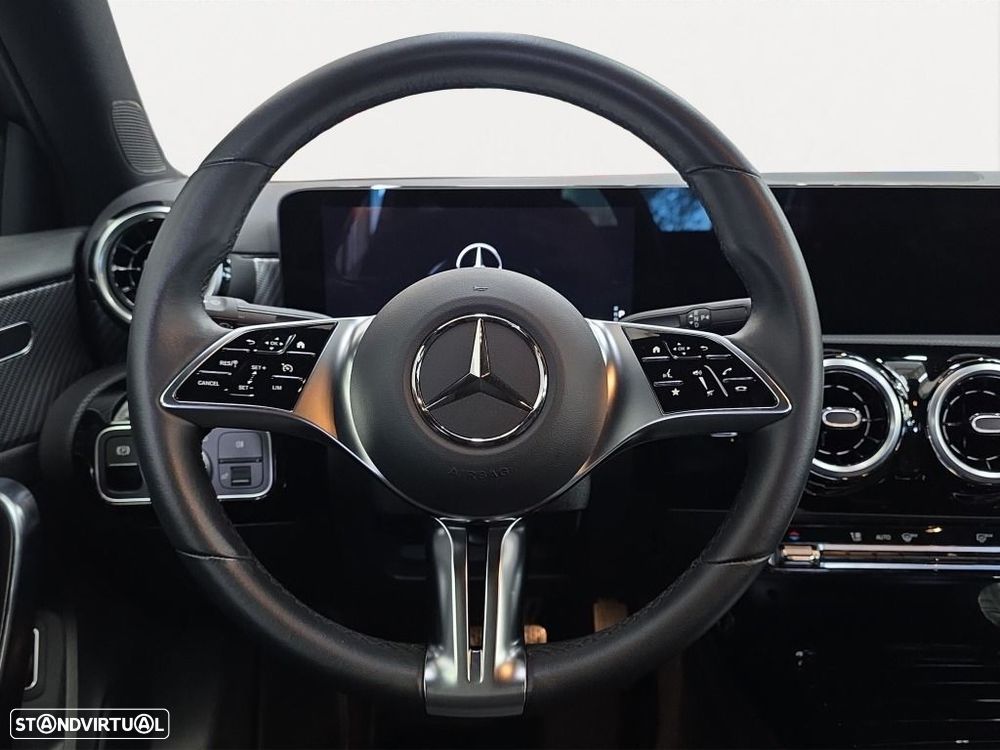 Mercedes-Benz A 180 Limousine d - 8