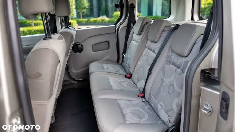 Renault Kangoo - 10