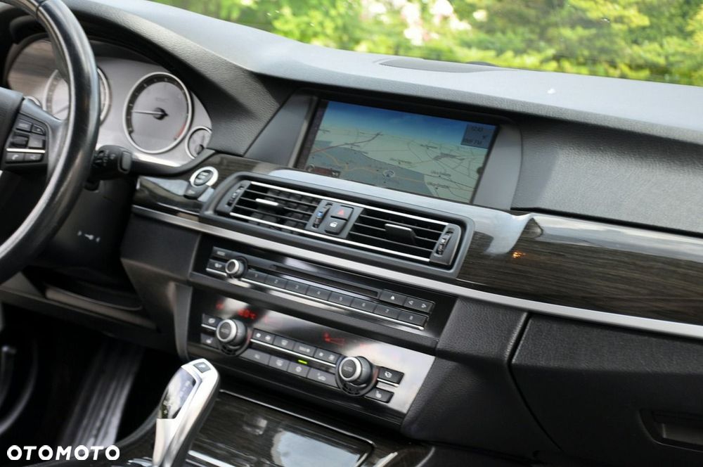 BMW Seria 5 - 29