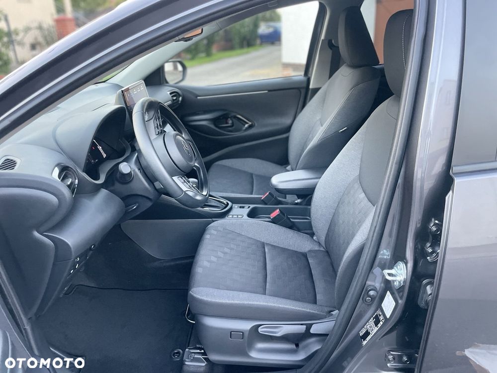 Toyota Yaris Hybrid 1.5 Style - 10