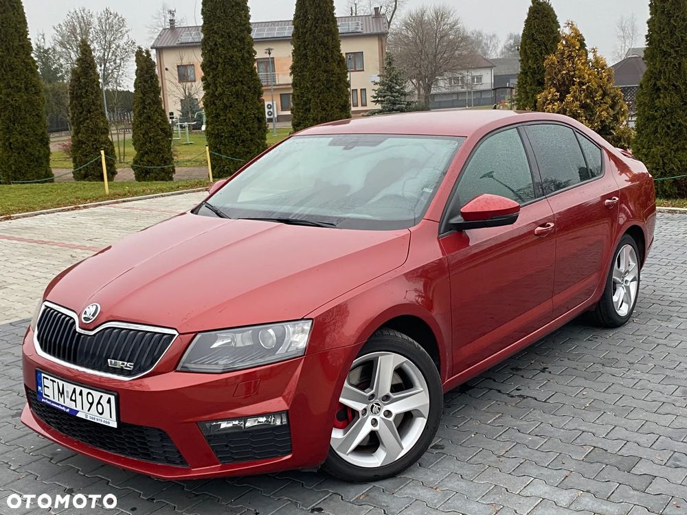 Skoda Octavia 2.0 TDI RS DSG - 1