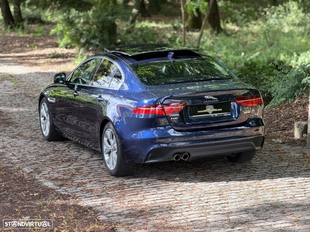 Jaguar XE 2.0 D R-Dynamic S - 50