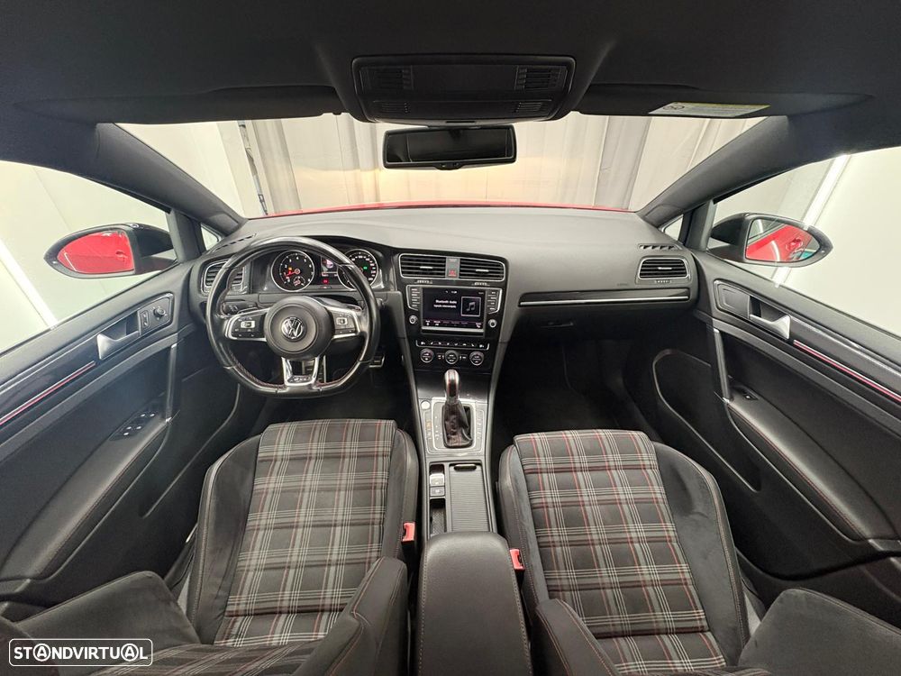 VW Golf 2.0 TSi GTi DSG - 9