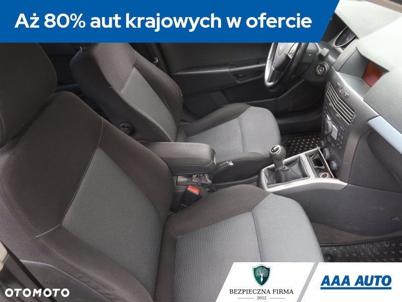 Opel Astra - 11