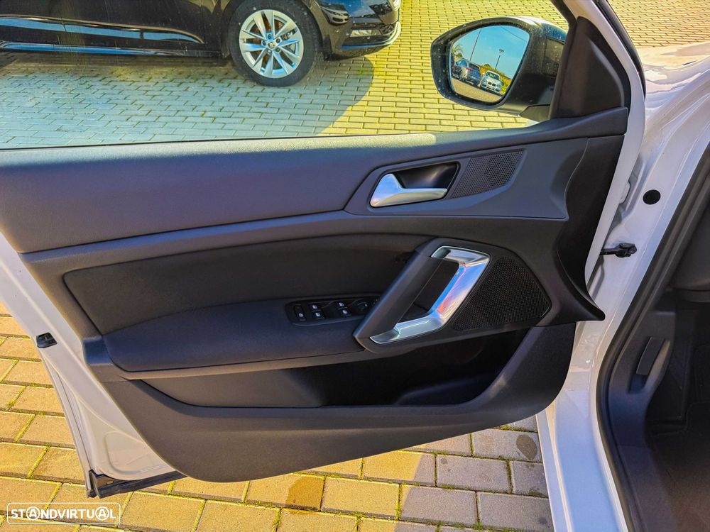 Peugeot 308 1.5 BlueHDi Business Line - 11