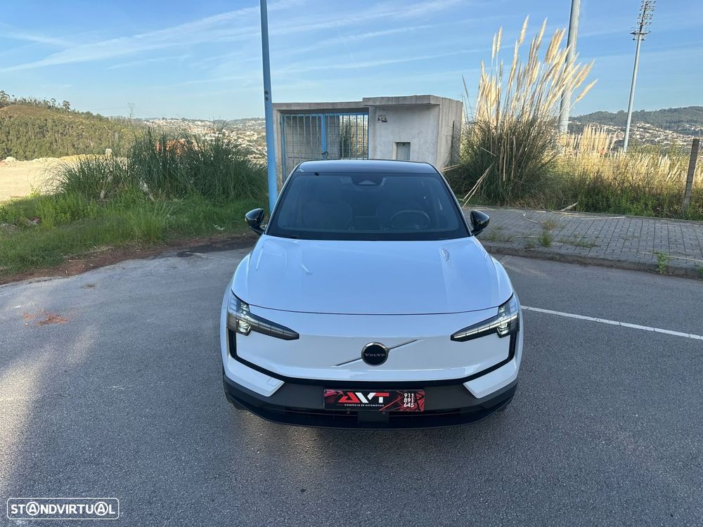 Volvo EX30 69 kWh Single Motor Extended Range Plus - 13