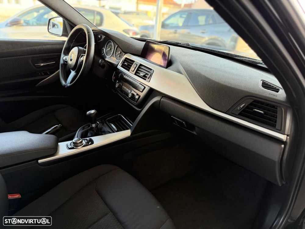 BMW 318 d Line Modern - 18