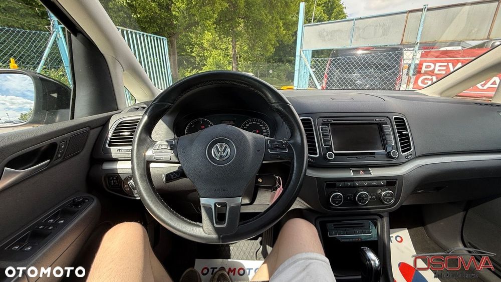 Volkswagen Sharan - 20