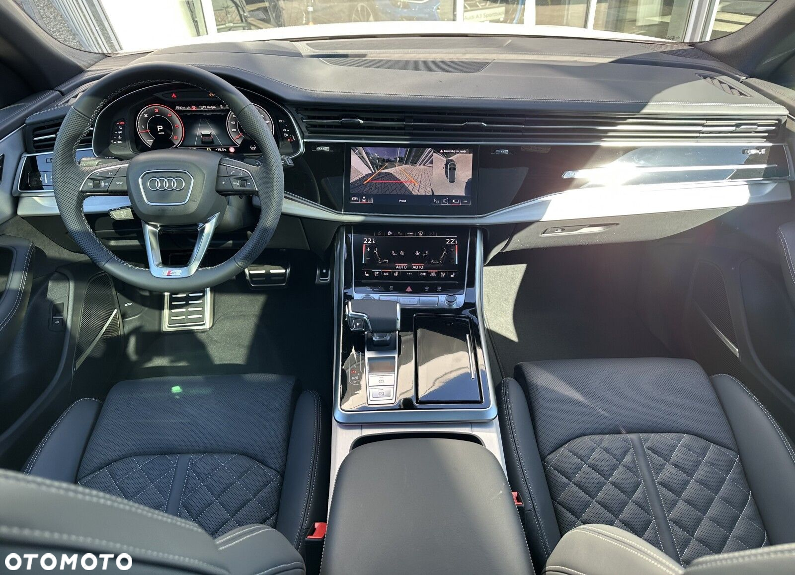 Audi Q8 - 16