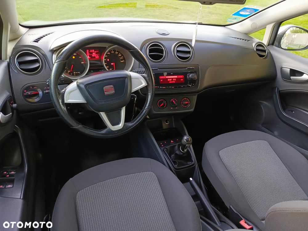 Seat Ibiza 1.4 16V Style - 28