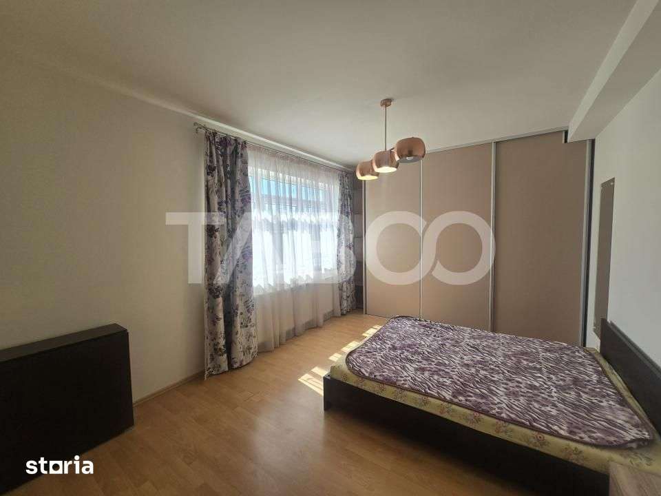 Prima inchiriere-Apartament 103 mpu 3 camere balcon 10 mp zona Strand — fotografia 2