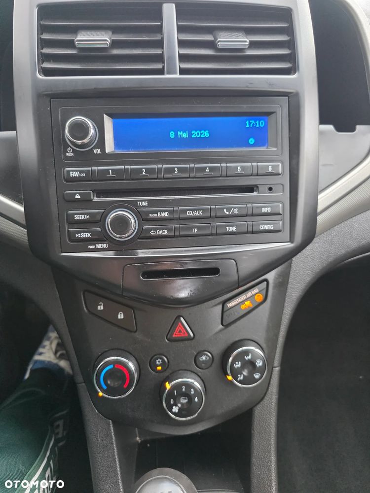 Chevrolet Aveo 1.2 LS - 26