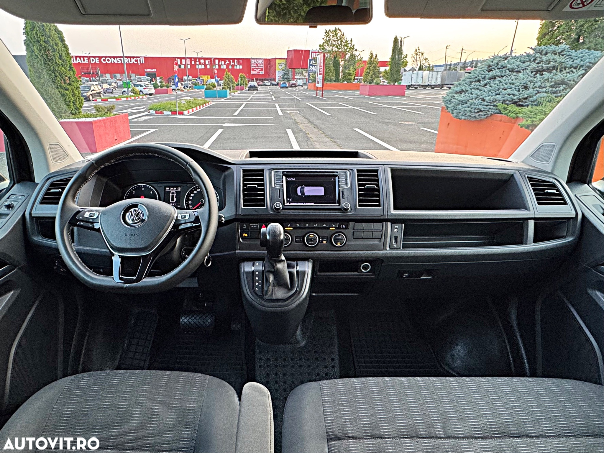 Volkswagen Caravelle T6 2.0 TDI KR Comfortline DSG - 6