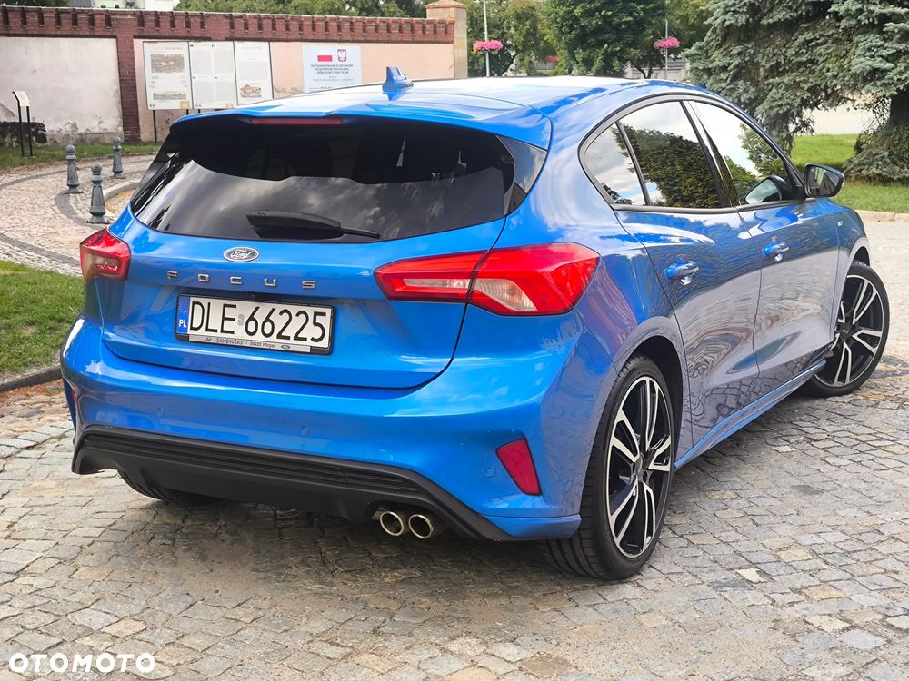 Ford Focus 1.5 EcoBoost ST-Line X - 15