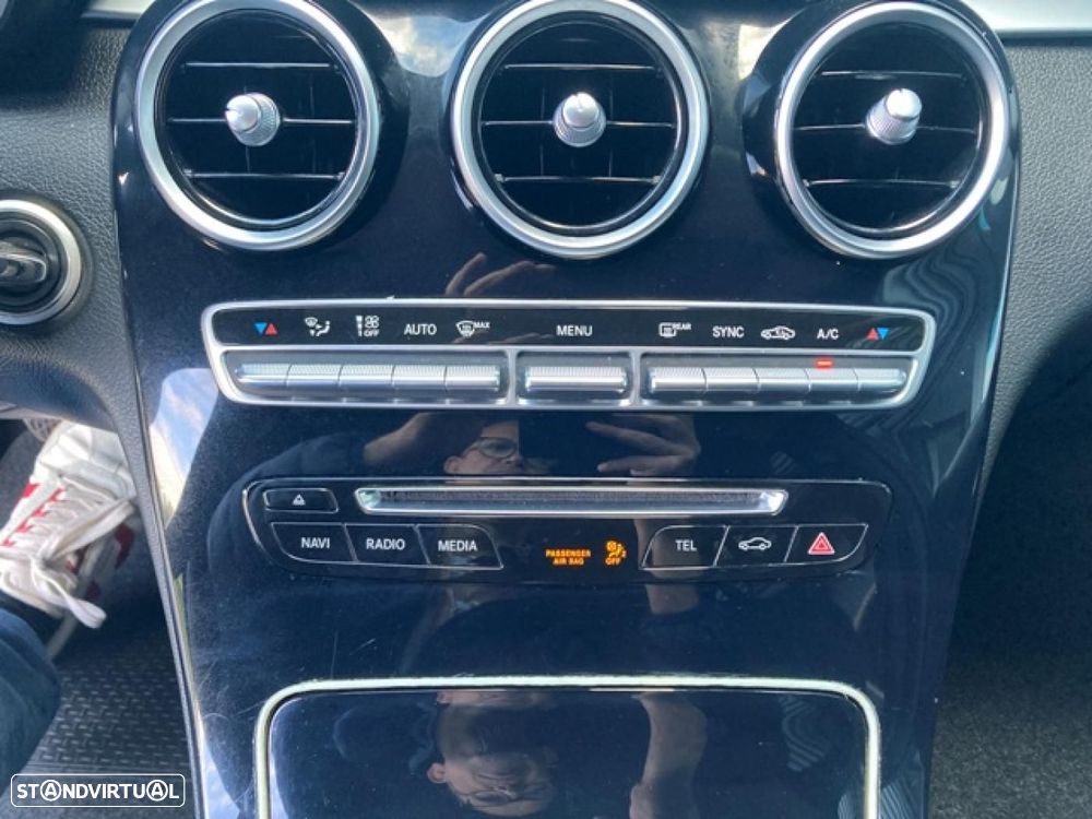 Mercedes-Benz C 200 d Avantgarde Aut. - 23