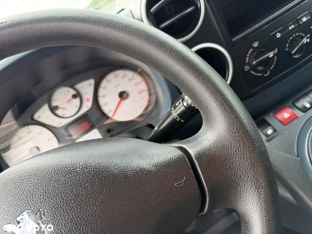 Peugeot Partner 1.6 HDi Outdoor - 23