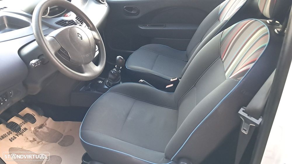 Renault Twingo 1.2 16V Dynamique - 12