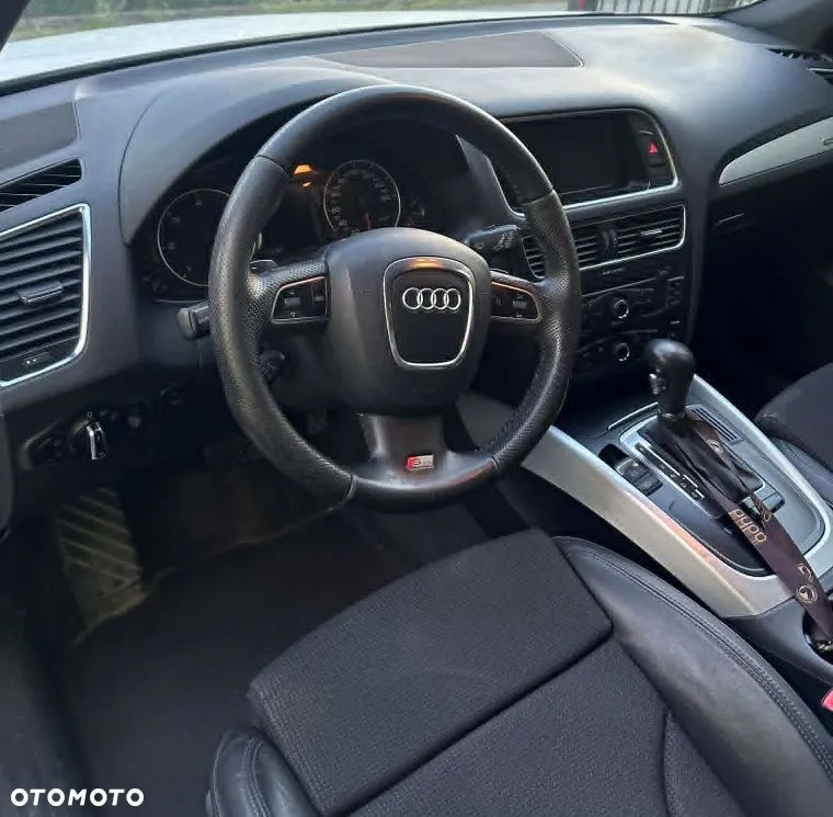 Audi Q5 2.0 TDI Quattro Stronic - 9