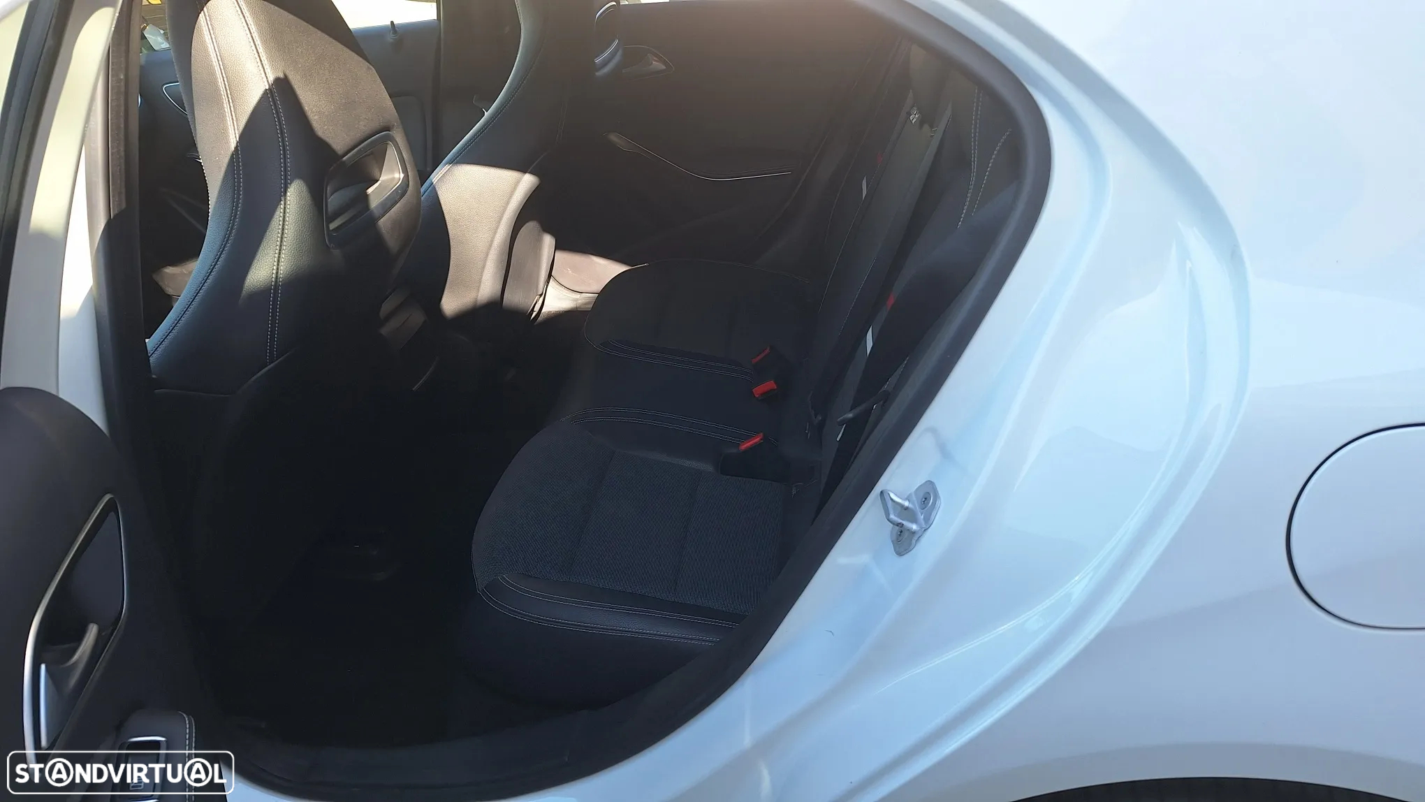 Mercedes-Benz A 180 CDI 7G-DCT Urban - 10
