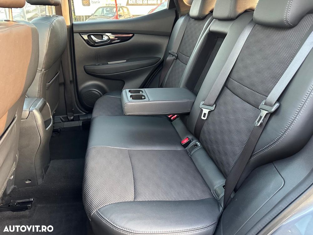 Nissan Qashqai 1.6 DCI TEKNA+ - 9