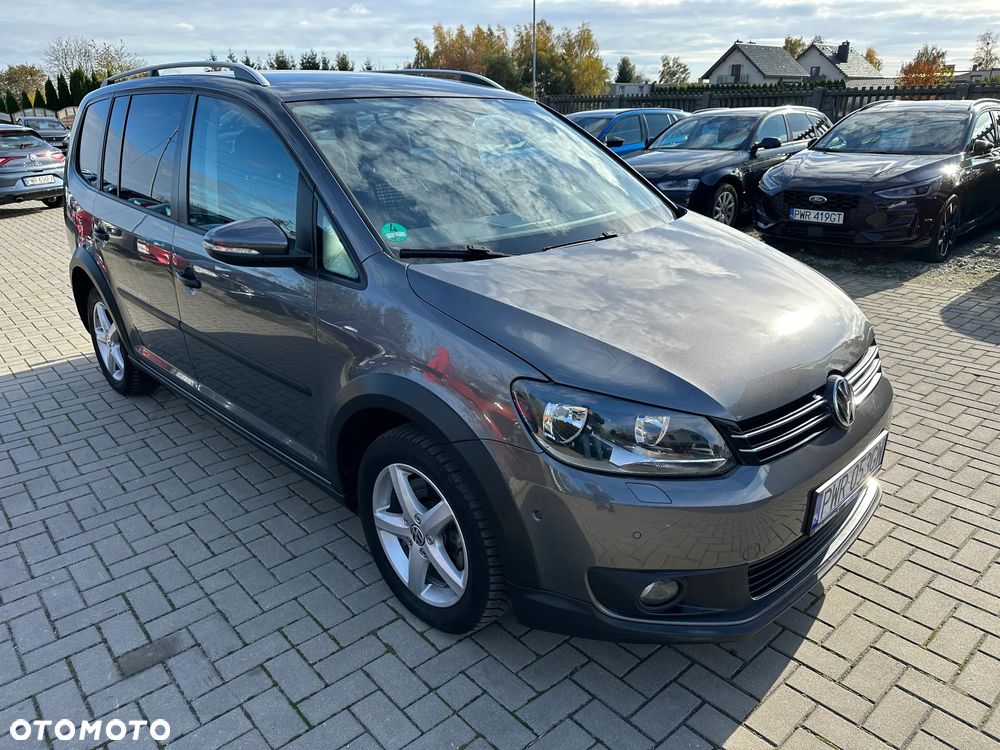 Volkswagen Touran - 2